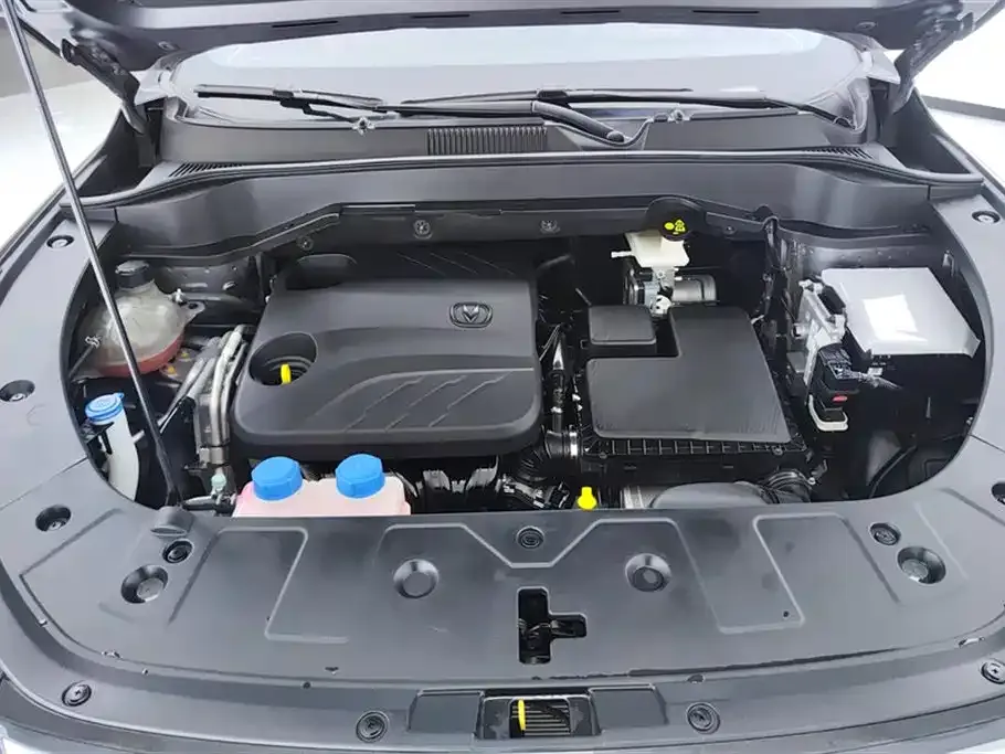 Changan UNI-Z New Energy 2024 из CN, фото 10