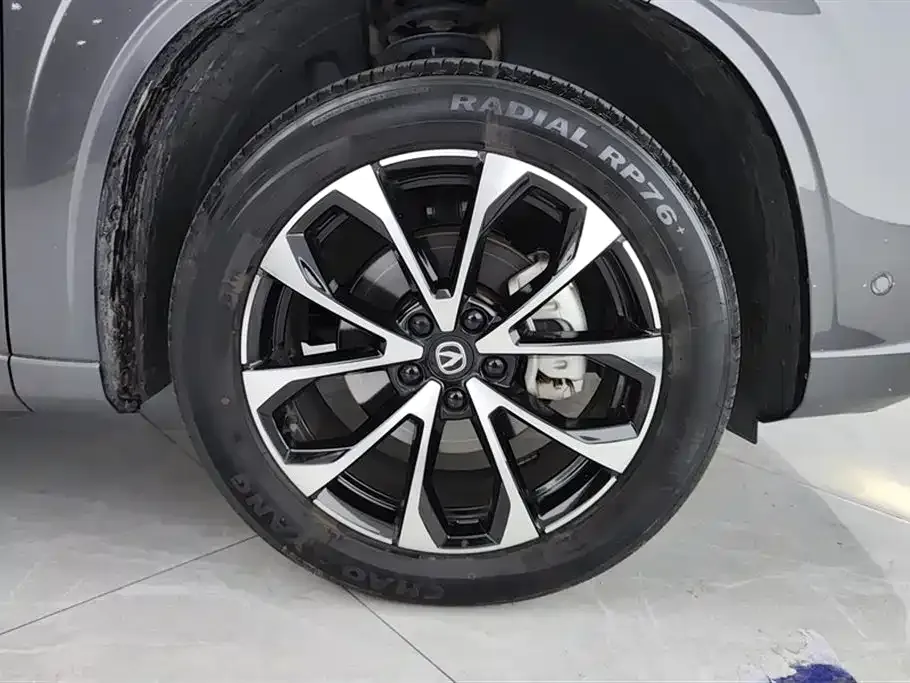 Changan UNI-Z New Energy 2024 из CN, фото 6