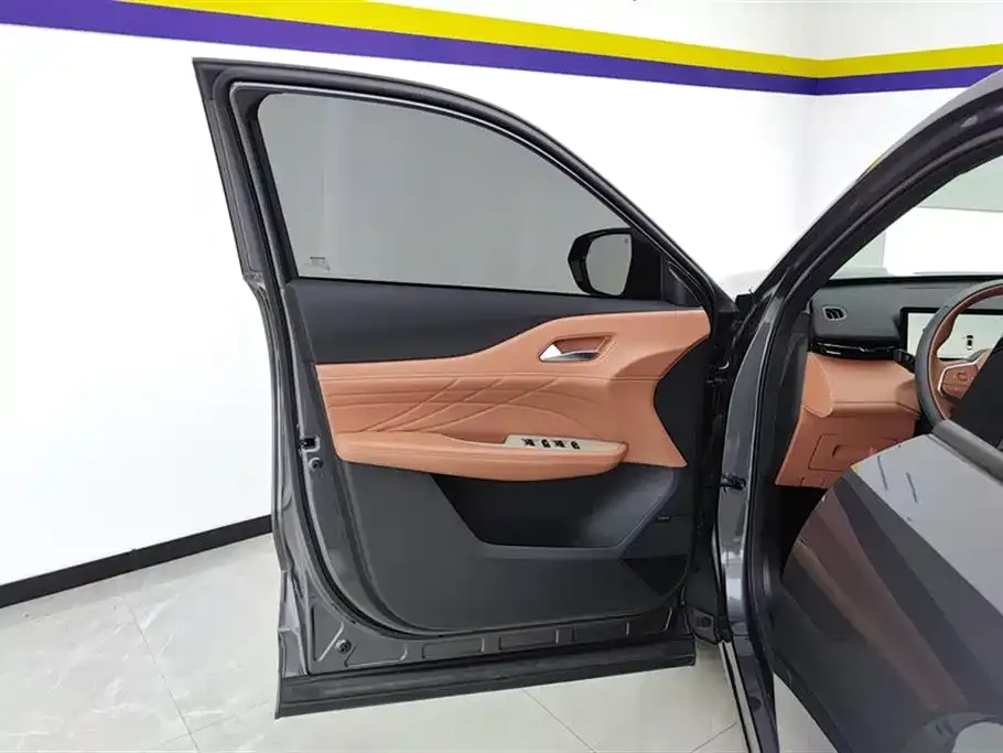 Changan UNI-Z New Energy 2024 из CN, фото 7