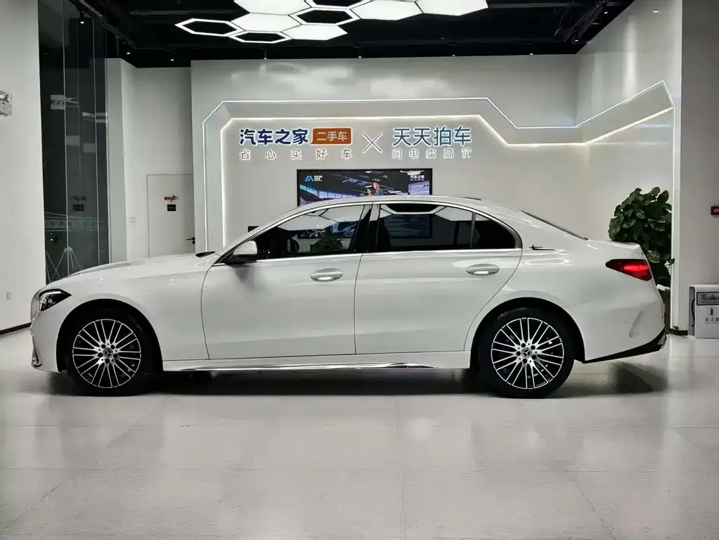 Mercedes-Benz C-Class 2022 из CN, фото 2