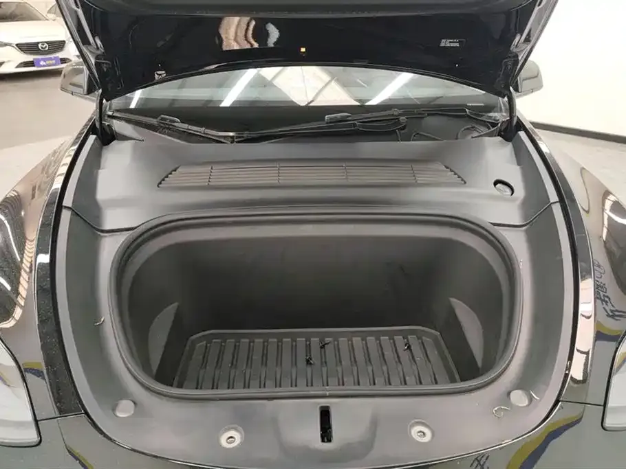 Tesla Model Y 2021 из CN, фото 10