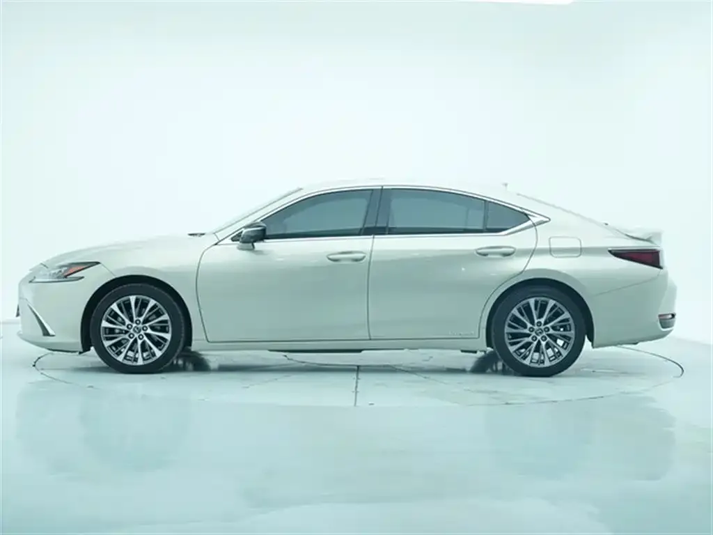 Lexus ES 2021 из CN, фото 10