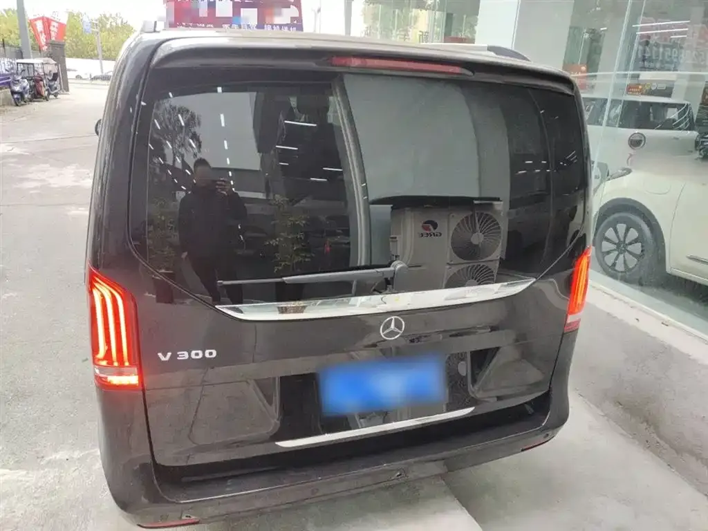 Mercedes-Benz V-Class 2021 из CN, фото 3