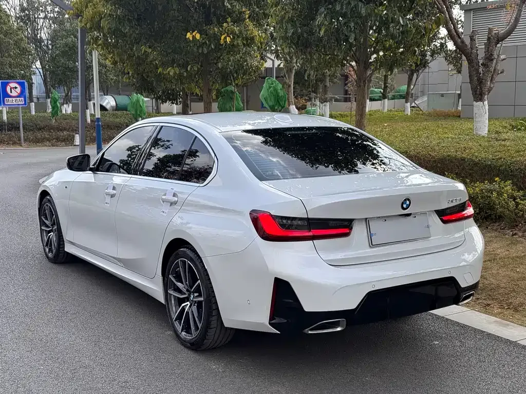 BMW 3 Series 2025 из CN, фото 8