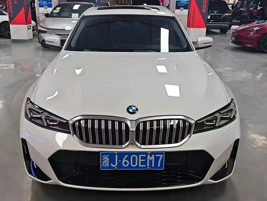 BMW 3 Series 2023 из CN, фото 3