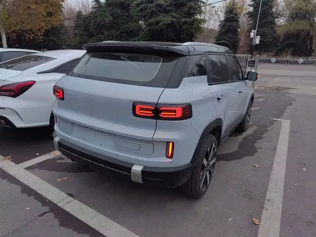 Geely Icon 2023 из CN, фото 4