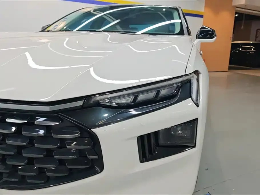 Ford Mondeo 2023 из CN, фото 7