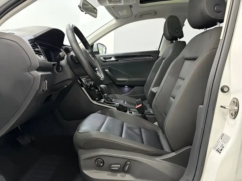 Volkswagen T-Roc 2022 из CN, фото 5