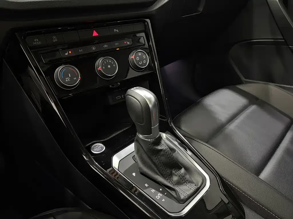 Volkswagen T-Roc 2022 из CN, фото 8