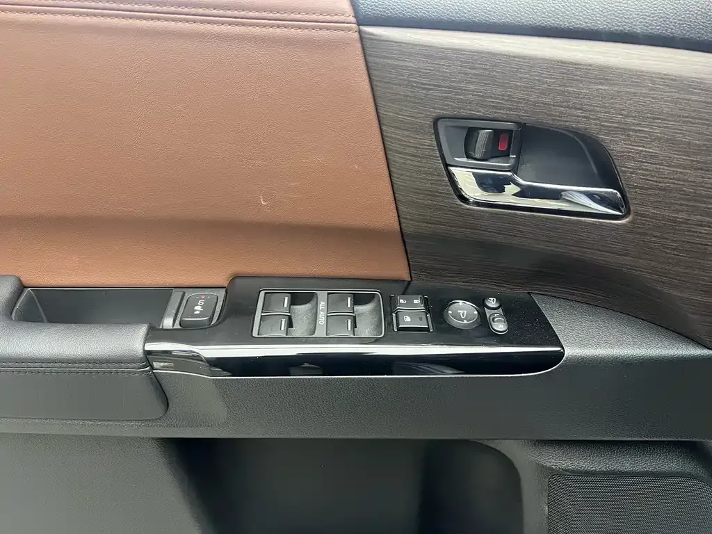 Honda Odyssey 2023 из CN, фото 10