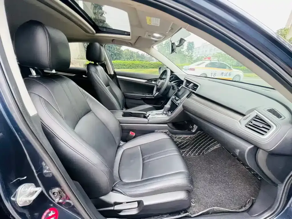 Honda Civic 2021 из CN, фото 9