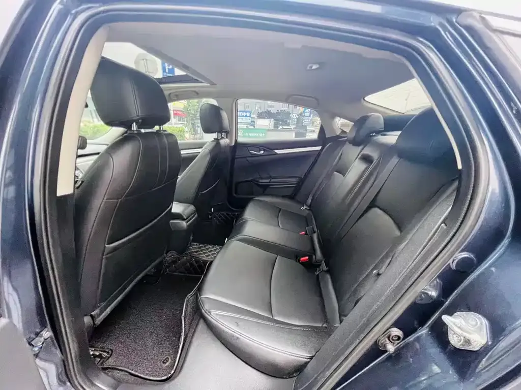 Honda Civic 2021 из CN, фото 8