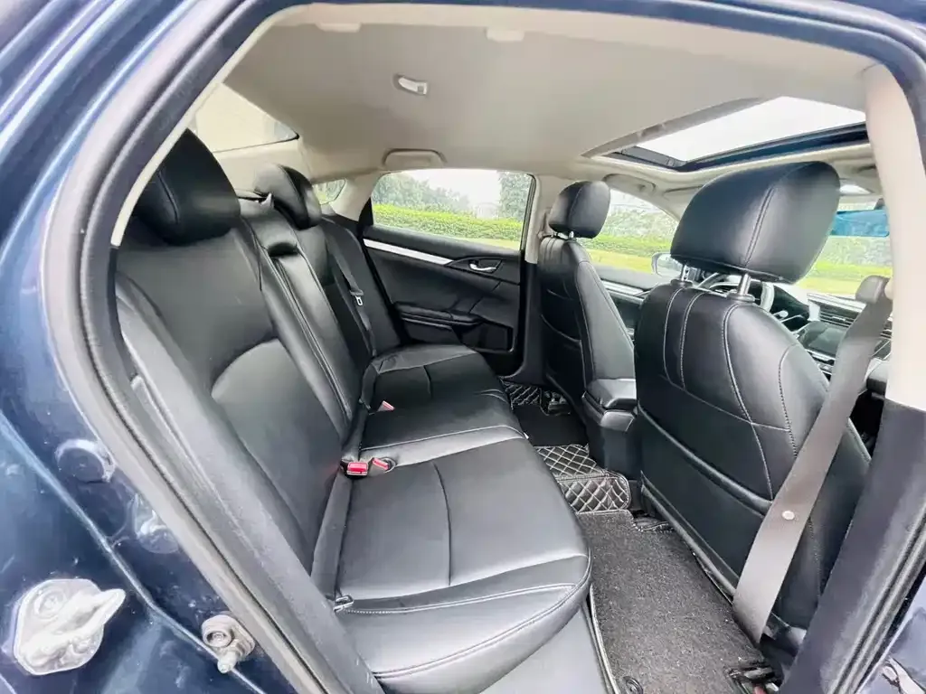 Honda Civic 2021 из CN, фото 3