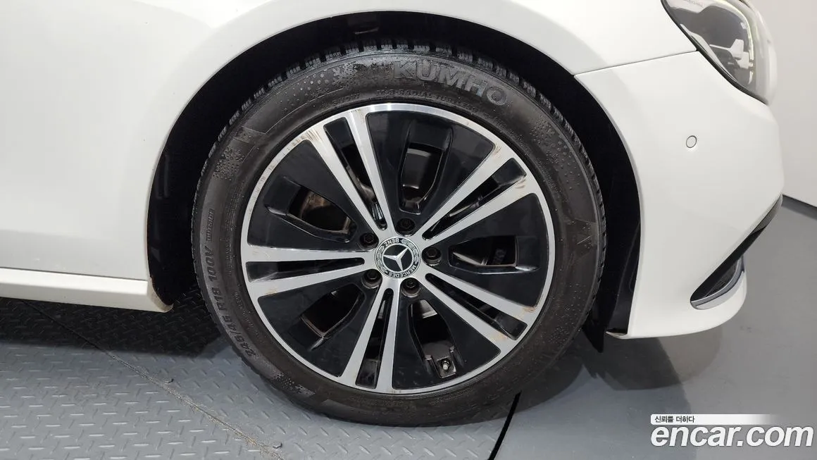 Mercedes-Benz E-Class 2021 из KR, фото 6