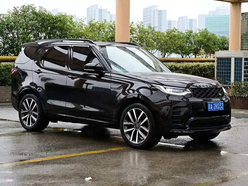 Land Rover Discovery 2023 из CN, фото 10
