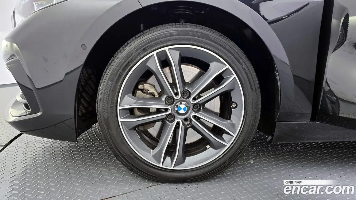 BMW 1-Series 2022 из KR, фото 5