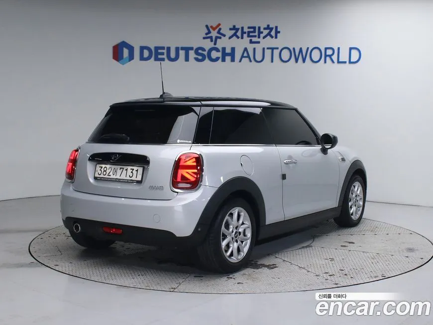 Mini Cooper 2021 из KR, фото 4