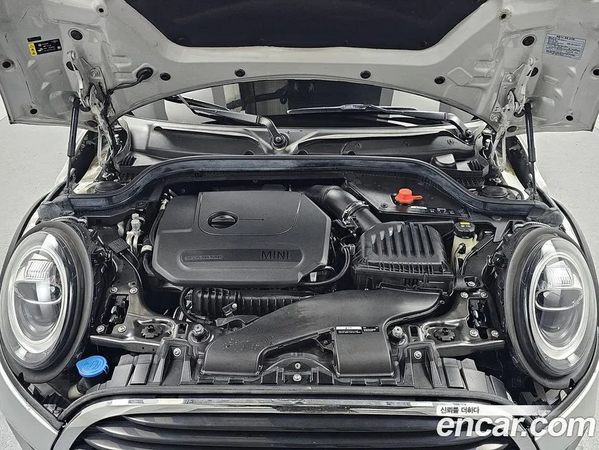 Mini Cooper 2021 из KR, фото 9