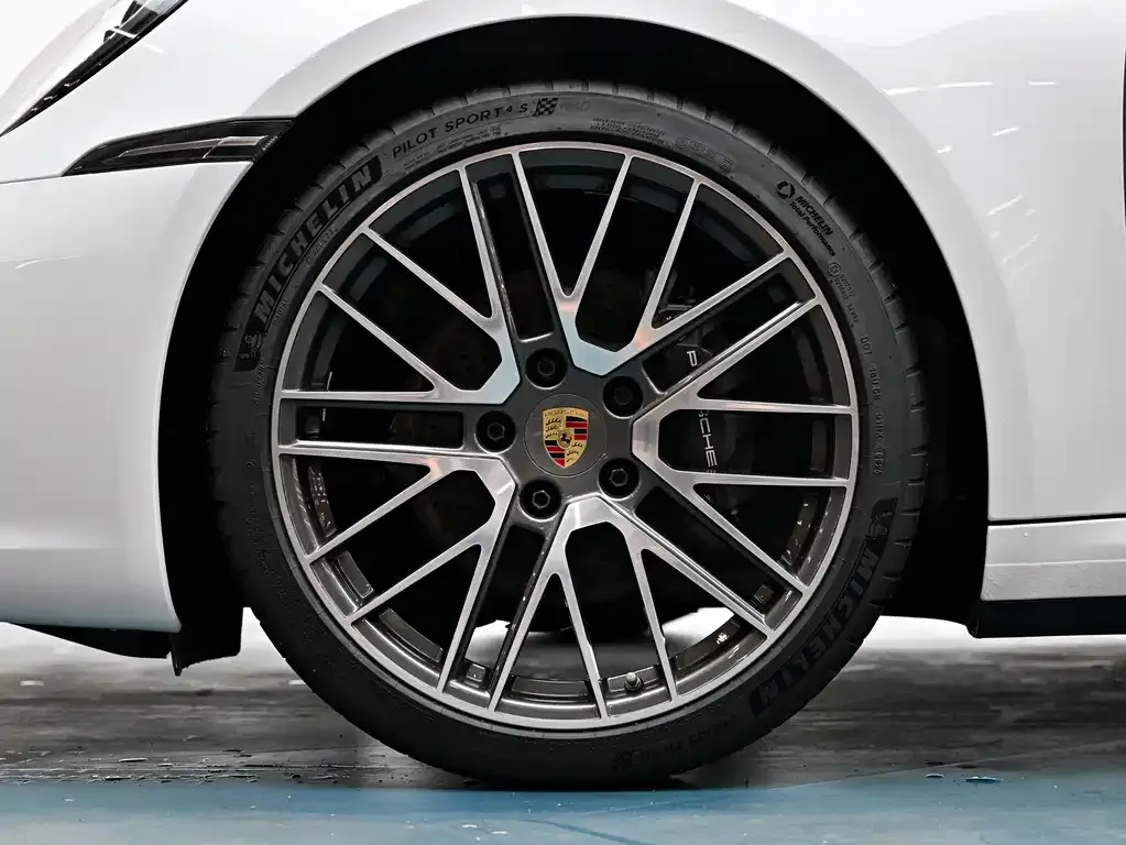 Porsche 911 2023 из CN, фото 9