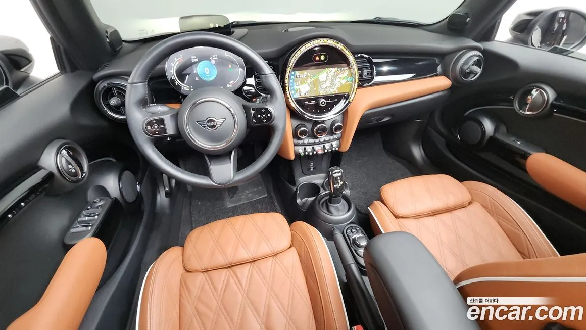 Mini Cooper Convertible 2022 из KR, фото 10