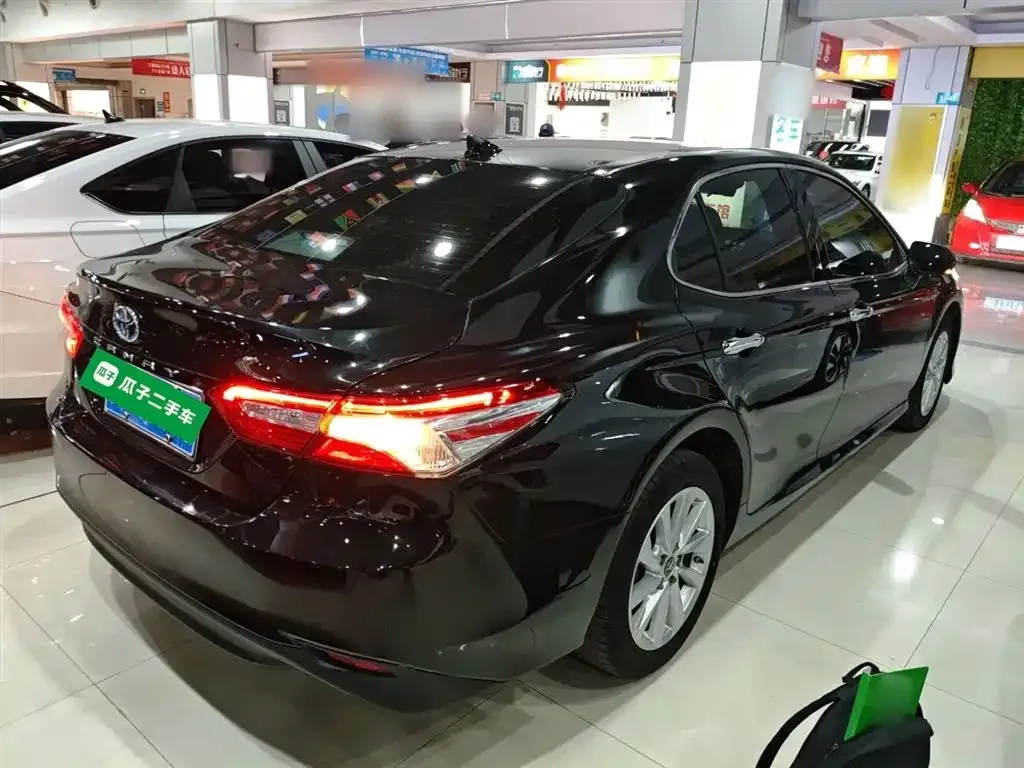 Toyota Camry 2022 из CN, фото 2
