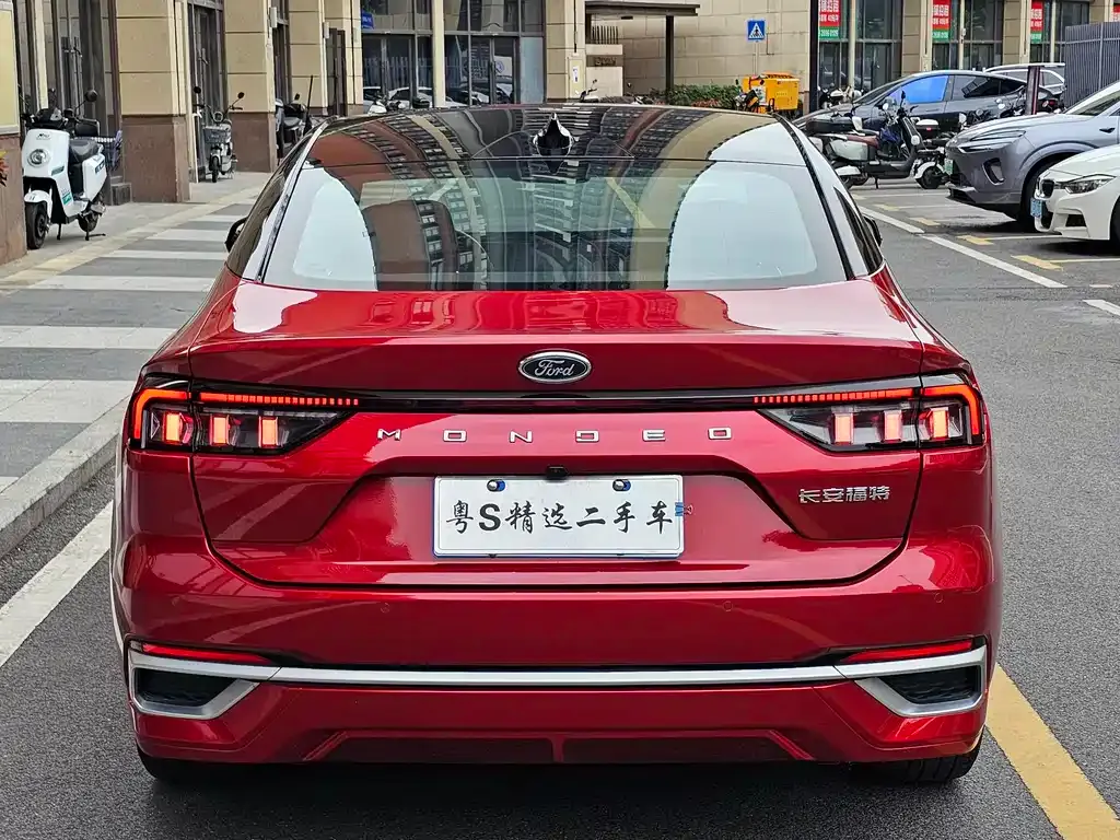 Ford Mondeo 2024 из CN, фото 3