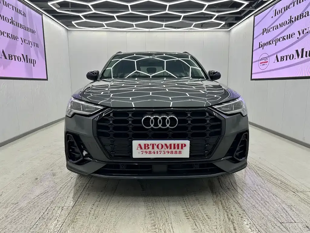Audi Q3 2021 из CN, фото 3