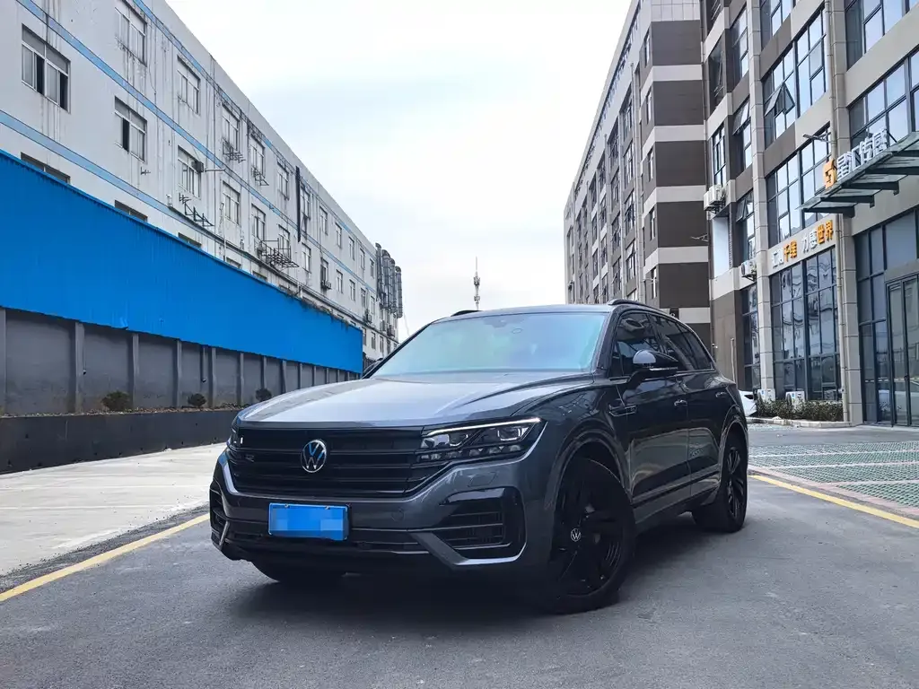 Volkswagen Touareg 2022 из CN, фото 1