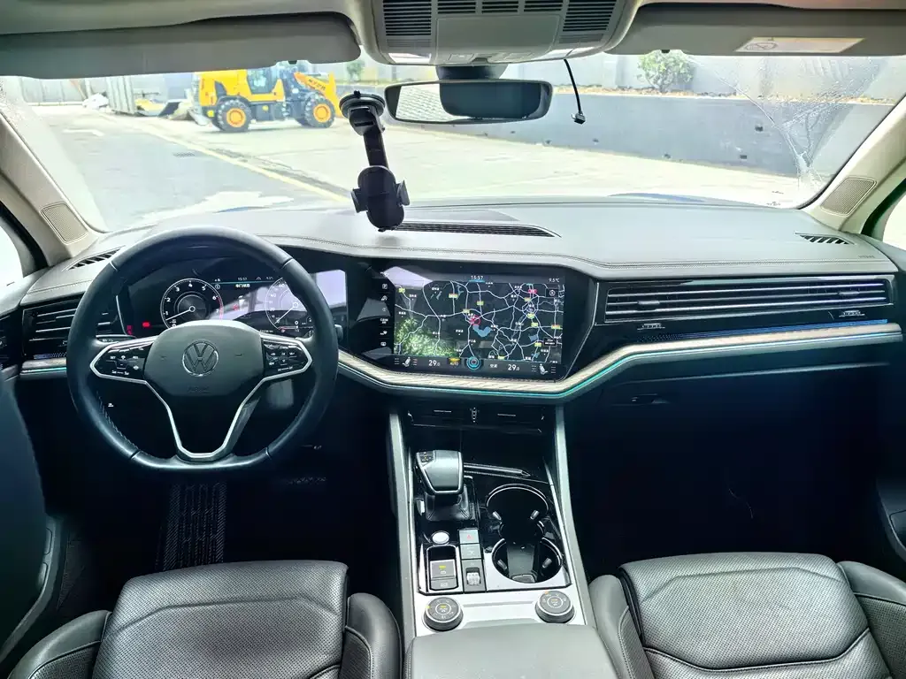 Volkswagen Touareg 2022 из CN, фото 7