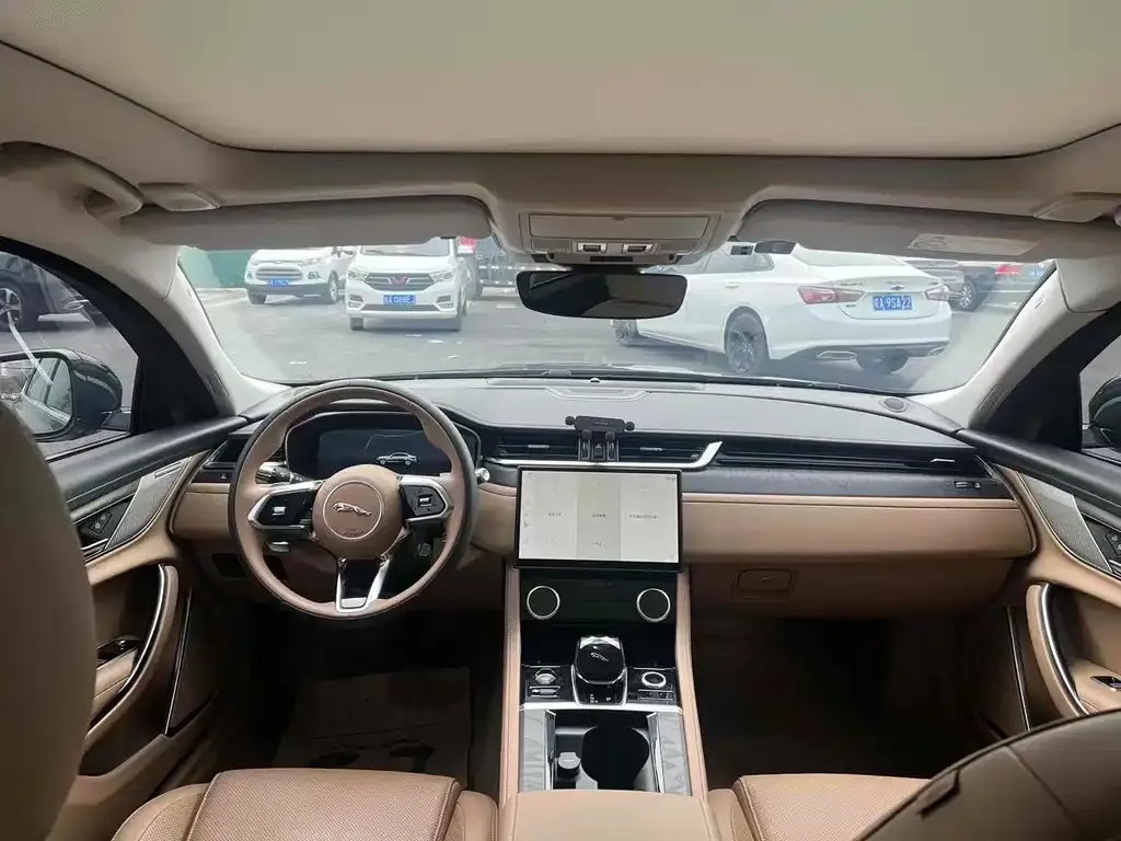 Jaguar XFL 2025 из CN, фото 3