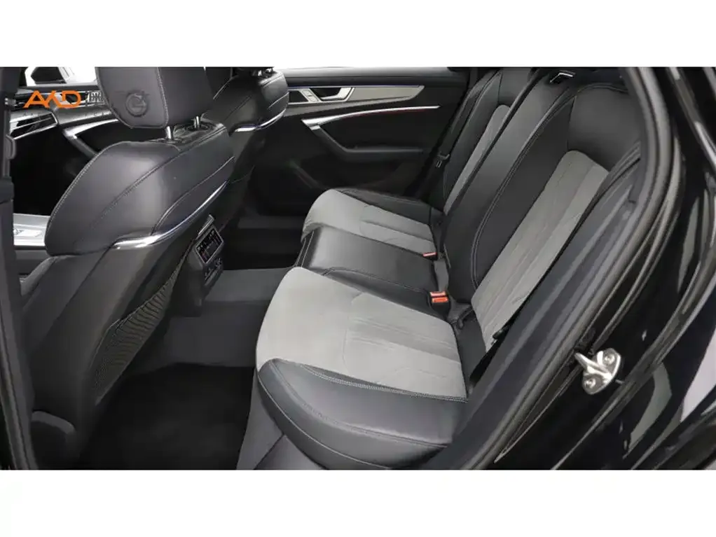 Audi A6L 2023 из CN, фото 7