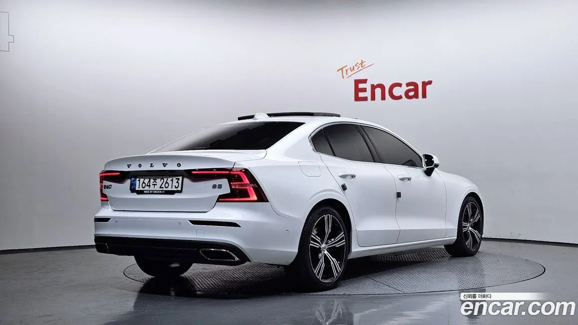 [object Object] S60 2022 из KR, фото 2