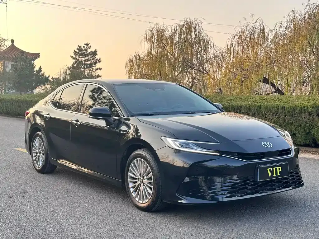 Toyota Camry 2024 из CN, фото 3