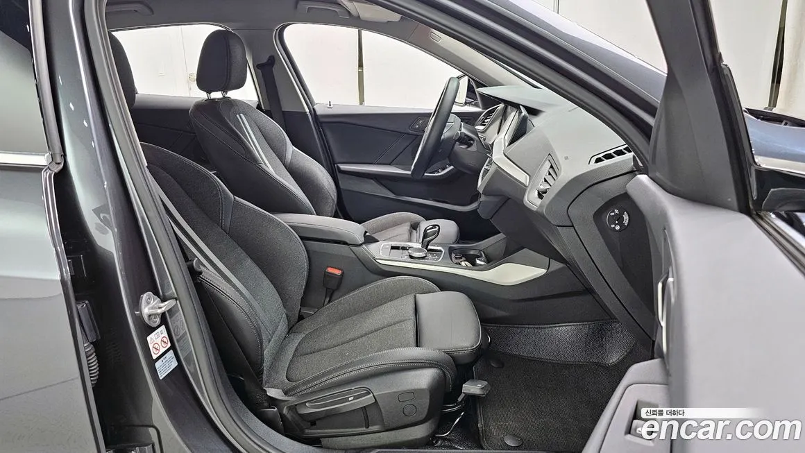 BMW 1-Series 2021 из KR, фото 10