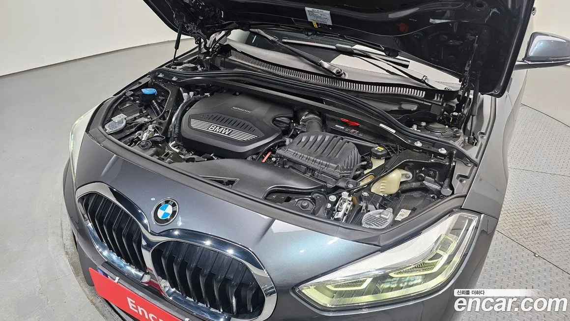 BMW 1-Series 2021 из KR, фото 6