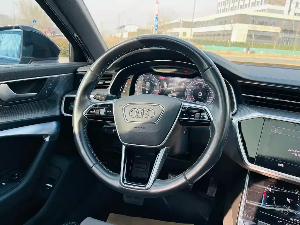 Audi A6L 2022 из CN, фото 5