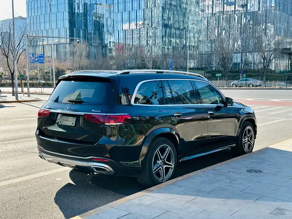 Mercedes-Benz GLS 2023 из CN, фото 4