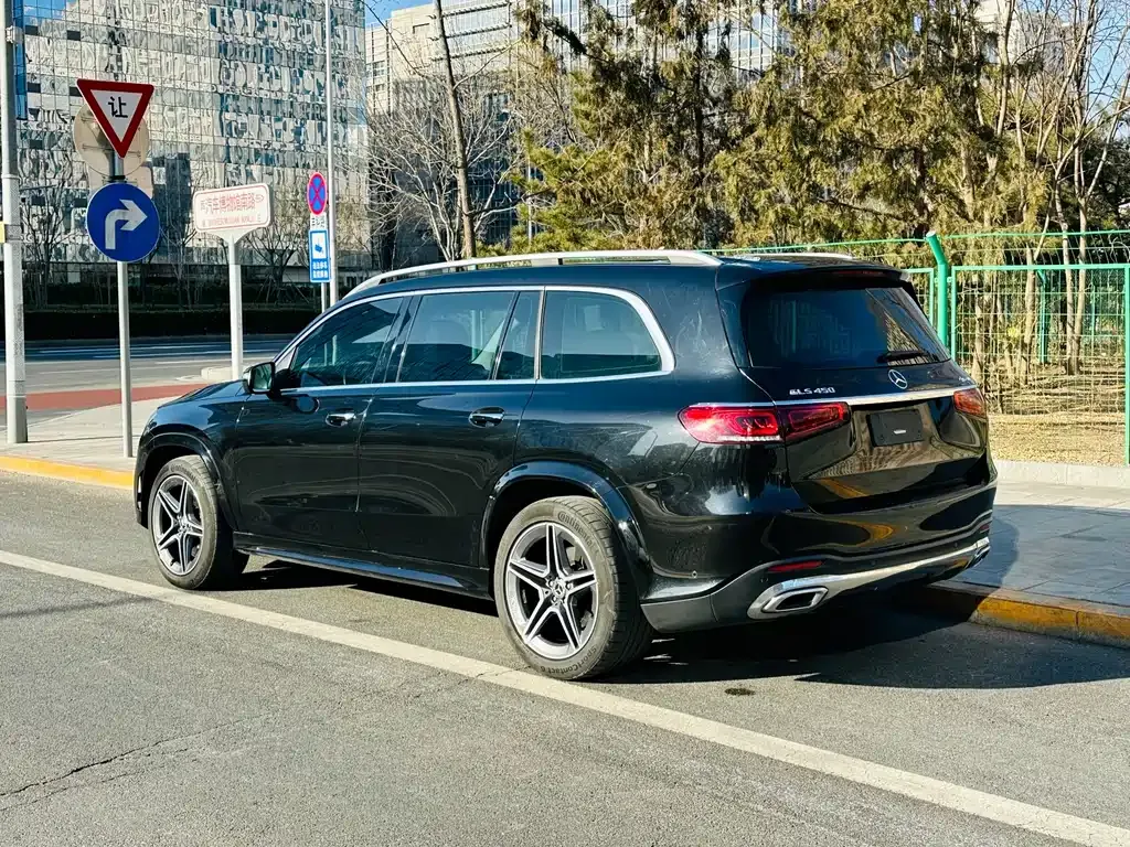 Mercedes-Benz GLS 2023 из CN, фото 9