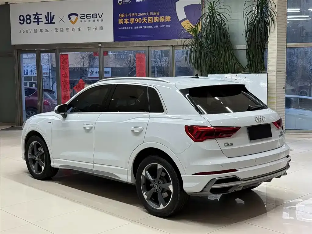 Audi Q3 2021 из CN, фото 10