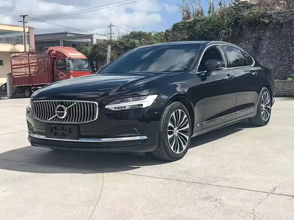 Volvo S90 2022 из CN, фото 1