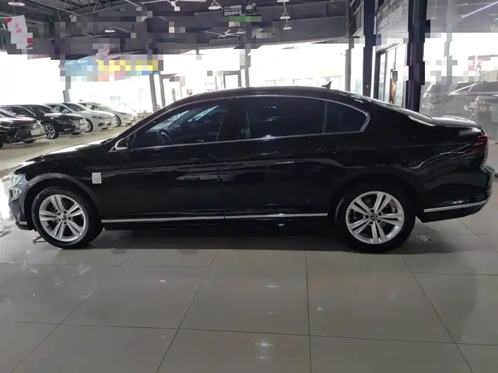 Volkswagen Magotan 2025 из CN, фото 2