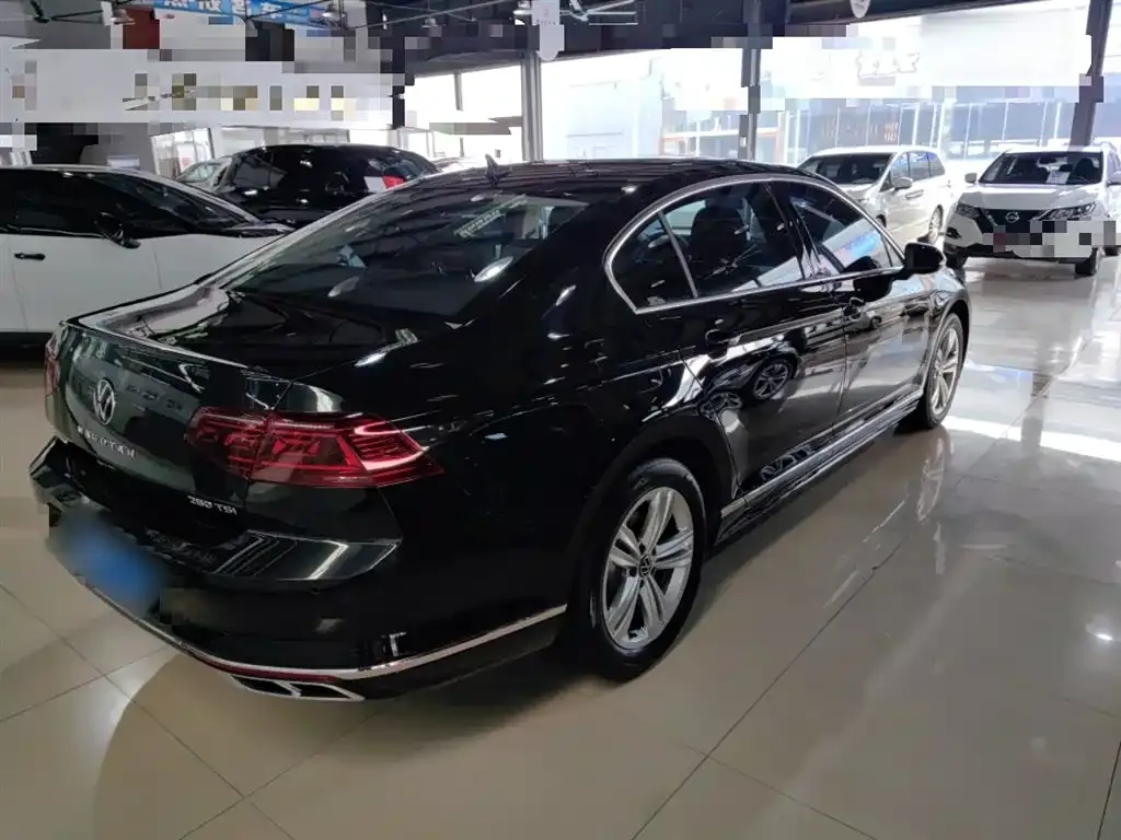 Volkswagen Magotan 2025 из CN, фото 8