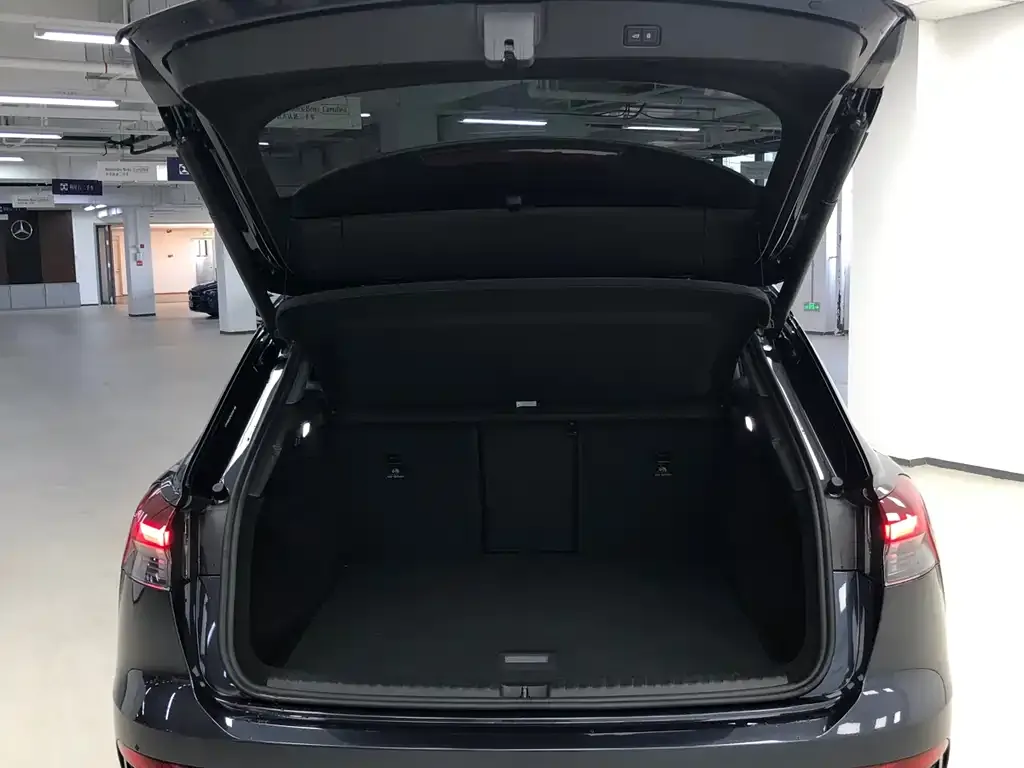 Audi Q4 e-tron 2024 из CN, фото 2