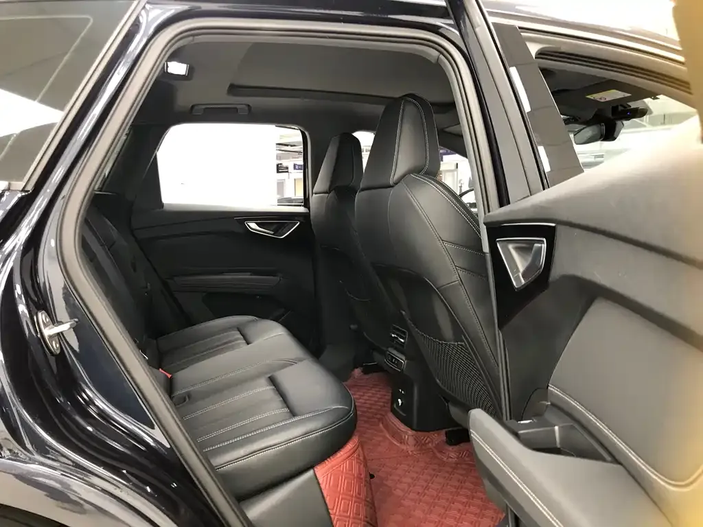 Audi Q4 e-tron 2024 из CN, фото 5