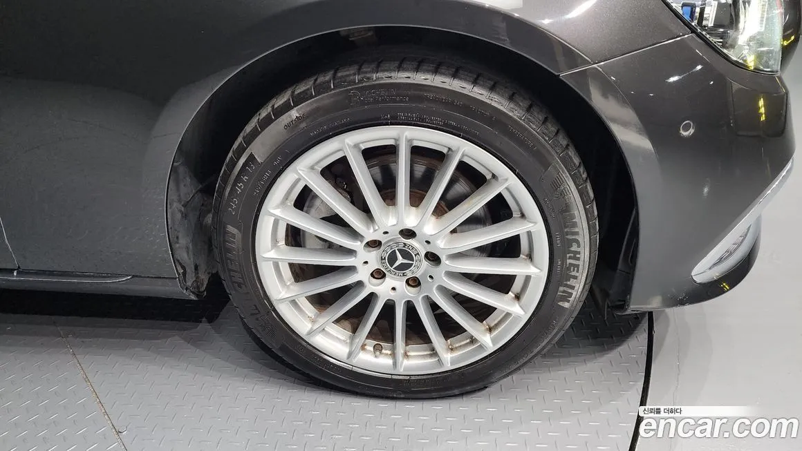 Mercedes-Benz E-Class 2021 из KR, фото 5