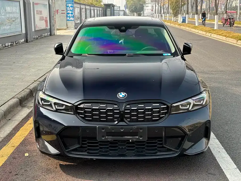 BMW 3 Series 2023 из CN, фото 10