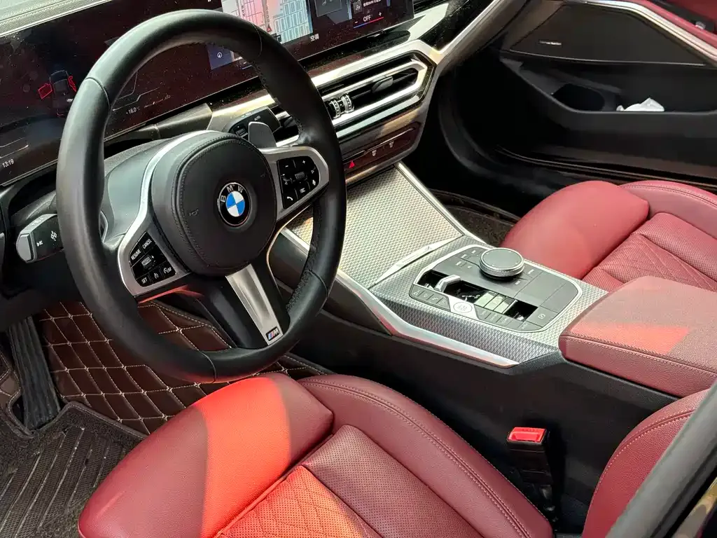 BMW 3 Series 2023 из CN, фото 2