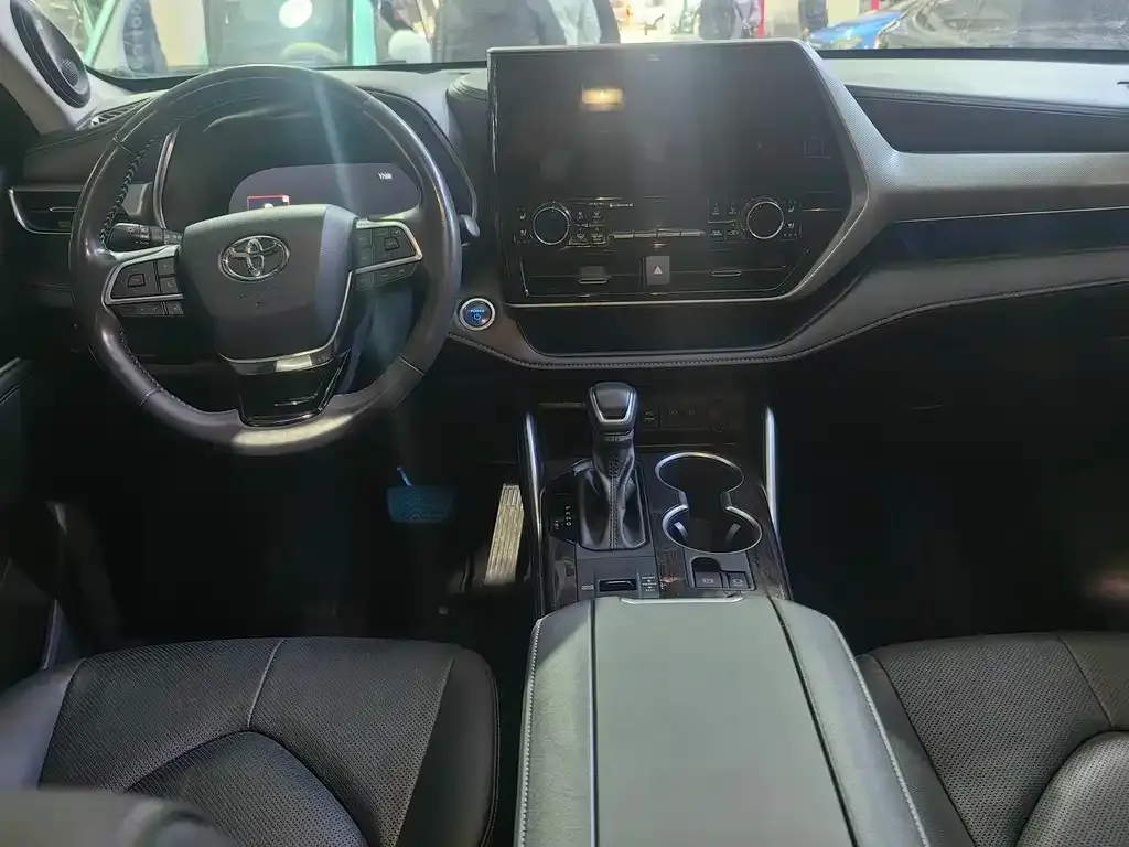 Toyota Highlander 2021 из CN, фото 10