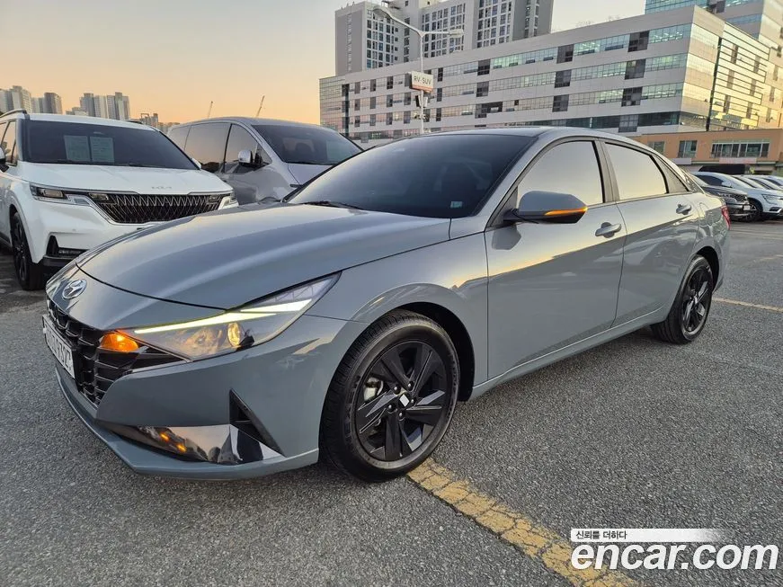 Hyundai AVANTE — фото 3
