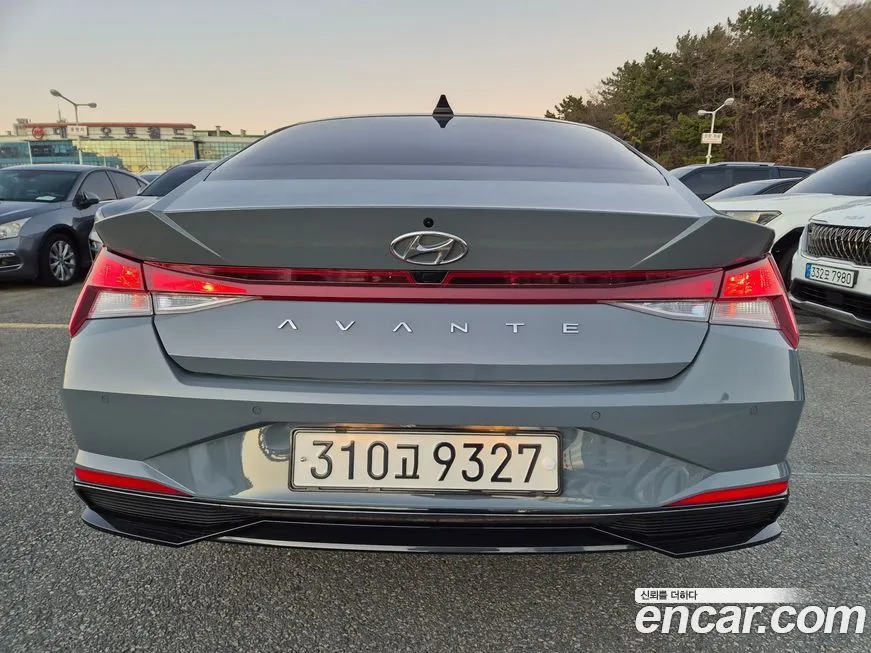 Hyundai AVANTE — фото 5
